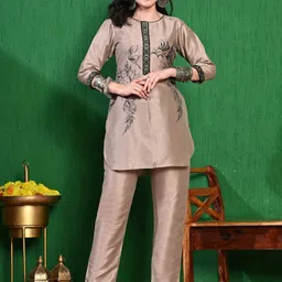 Sangria Printed Tunic With Trousers Co-Ords-picture-25