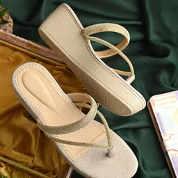 BIZZARO Wedge Sandals-14