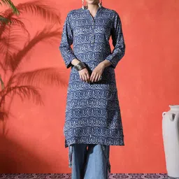 Sangria Women Floral Printed Straight Kurta-27