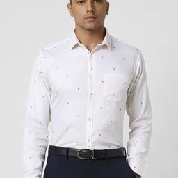 V Dot Men Spread Collar Conversational Printed Cotton Slim Fit Formal Shirt-image-35