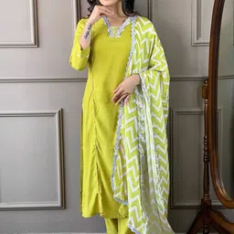 Moda Rapido Floral Yoke Design Thread Work V-Neck Straight Kurta With Trousers & Dupatta-image-24
