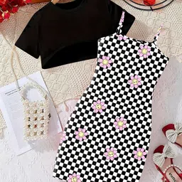 Kidotsav Girls Checked Print A-Line Dress-picture-3