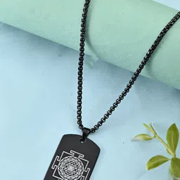 Ringzinnie Unisex Sterling Silver Shree Yantra Pendant With Chain-image-5