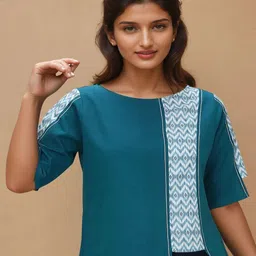 Komarri U Women Colourblocked Cotton Top-picture-24