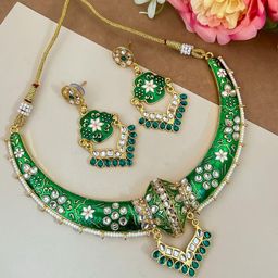Zeviel Gold-Plated Kundan-Studded & Beaded Jewellery Set-image-43
