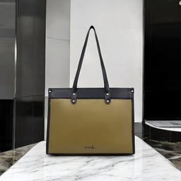 K London Women Swagger Tote Bag-image-52