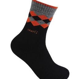 One8 Men Pack Of 3 Patterned Calf Length Socks image 2