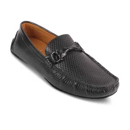 Tresmode Men Textured Leather Loafers-image-34