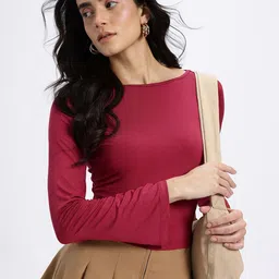 glitchez Curve Snug Fitted Crop Top-picture-36