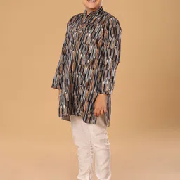 The Mini Trunk Boys Abstract Printed Kurta with Pyjama image 2