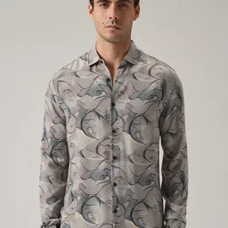 Banana Club Men Gray Blue Lines Print Feather Shirt-image-99
