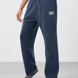 Styli Men Oversized-Fit Mid-Rise Track Pant-image-74