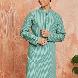 VASTRAMAY Striped Mandarin Collar Kantha Work Cotton Straight Kurta-image-45