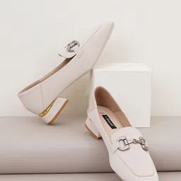Sherrif Shoes Embellished PU Block Pumps-91