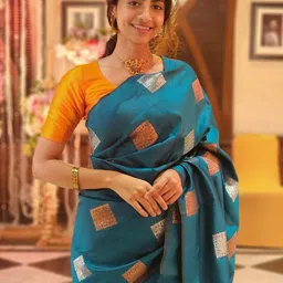 SHOP DROP Woven Design Zari Pure Silk Banarasi Saree-17