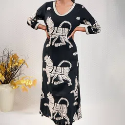 Anni Designer Women Ethnic Motifs Printed Regular Kurta with Harem Pants-image-20