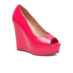 Flat n Heels Wedge Pumps image 5