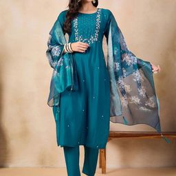 Growdamy Ethnic Motifs Embellished Beads & Stones Chanderi Silk Kurta & Trousers & Dupatta-33