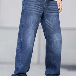 VOGAAN Men Loose Regular Fit Mid-Rise Light Fade Jeans-image-22
