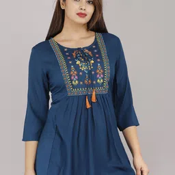 AVAYAYAT Embroidered Keyhole Neck Top-image-81