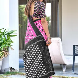 KALINI Pink Cotton Blend Printed Sarees-picture-51