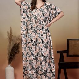 KLOTTHE Women Black Maxi Nightdress-picture-10