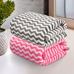 Kuber Industries Pink 2 Pieces Printed Microfiber 280 GSM Ultra Absorbent Face Towels-19