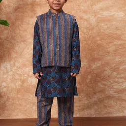Readiprint Fashions Boys Floral Printed Regular Pure Cotton Kurta & Pyjama & Nehru Jacket-picture-2