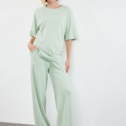Trendyol T-Shirt & Trouser Co-Ords-image-90