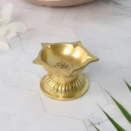 Two Moustaches Ethnic Flower Carved 5 Oil Wicks Brass Diya-image-98