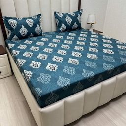 Pure Decor Passion Fur Green & Black Printed 230 TC Queen Bedsheet Set 2.28 m x 2.54 m-image-110