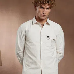 Campus Sutra Comfort Textured Spread Collar Casual Shirt-image-50