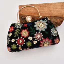 FOR THE BEAUTIFUL YOU Embroidered Box Clutch-61