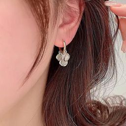 ONUYX Contemporary Ear Cuff Earrings-18