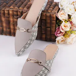 TRYME Women Printed Mules-17