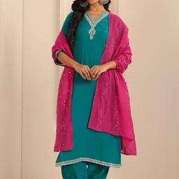 Gerua By Libas Floral Yoke Design Sequinned V-Neck Straight Kurta With Salwar & Dupatta-image-94