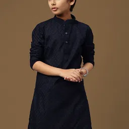 Here&Now X Sanwara Boys Geometric Embroidered Chikankari Cotton Straight Kurta-23