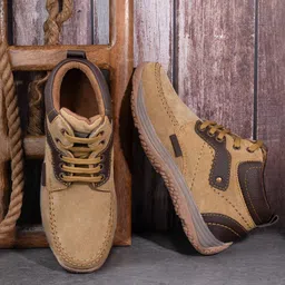 MENGLER Men Colourblocked Leather Sneakers-picture-10