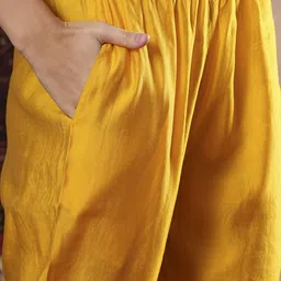 DIVASTRI Women Regular Sequinned Kurta with Trousers & With Dupatta image 3