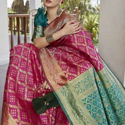 KALINI Woven Design Zari Silk Blend Banarasi Saree-picture-12
