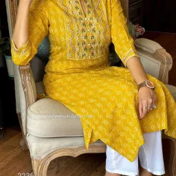 Women Printed Pure Cotton Straight Kurta-image-100