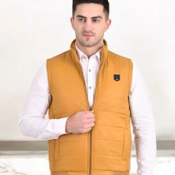 Men Solid Quilted Jacket-image-4