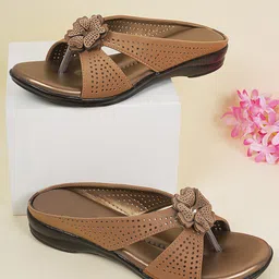 Style Shoes Textured Laser Cuts One Toe Flats-picture-21