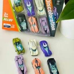 Color Changing Alloy Car Set Pack of 6 Die-Cast Cars for kids-image-8