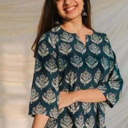 Women Printed Viscose Rayon Straight Kurta-image-55