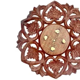 Roundtrivet02 Wooden Carving Trivet-43