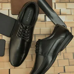 INVICTUS Men Black Solid Formal Derbys-image-63