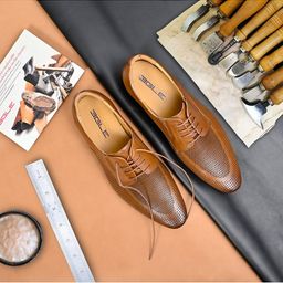 Egle Men Brown Textured Leather Formal Derbys-image-54