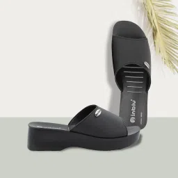 Women Wedges Sandal-image-72