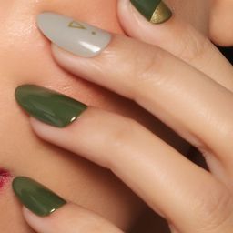 LICK 12 Pcs Glossy Long Stones Fake nails-Artificial Nails-Press On Nails - Green-31